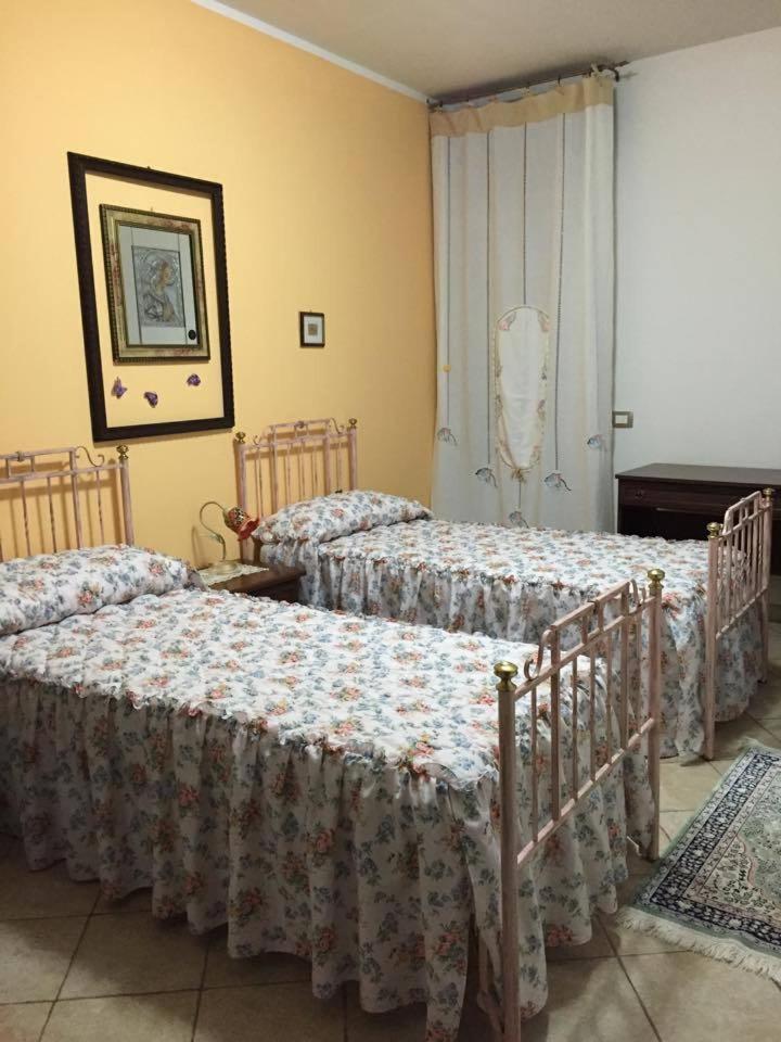 Single Room Bathroom